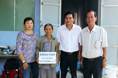 Gần 48 triệu đồng đến với bà Hồ Thị Điệp