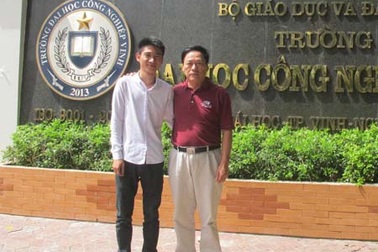 Nam sinh viên trả lại 20 triệu đồng nhặt được