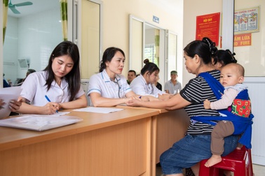 "Tư vấn sức khoẻ như món quà quý đối với những gia đình còn khó khăn”