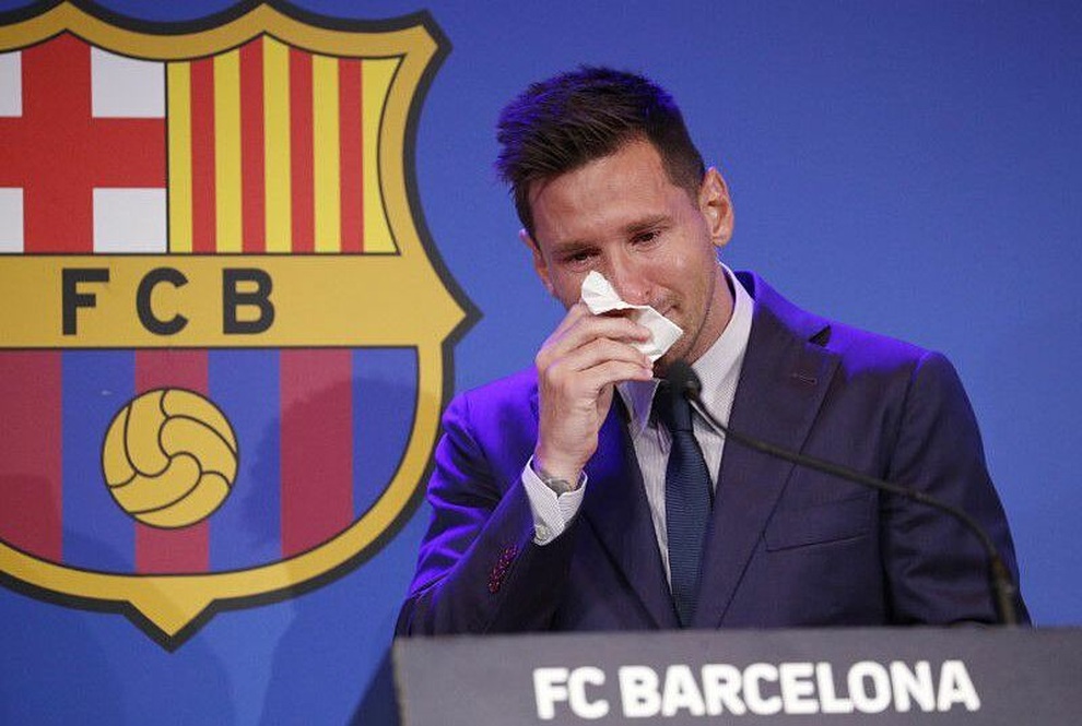 Messi lên tiếng sau buổi lễ chia tay Barcelona, tạo nên cơn sốt lớn - 1 Messi lên tiếng sau buổi lễ chia tay Barcelona, tạo nên cơn sốt lớn - 1