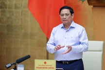 4 ổn định, 3 tăng cường, 2 đẩy mạnh, 1 tiết giảm, 1 kiên quyết không