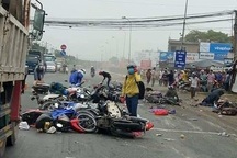 Vụ tai nạn kinh hoàng: Chủ xe nói “tài xế ngoan hiền” (!)