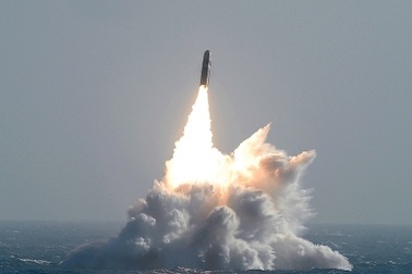 Đánh "Rồng" từ… dưới biển