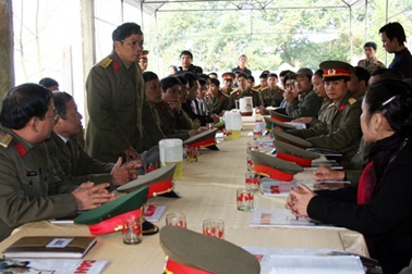 Rưng rưng xuân về trên đảo Mắt