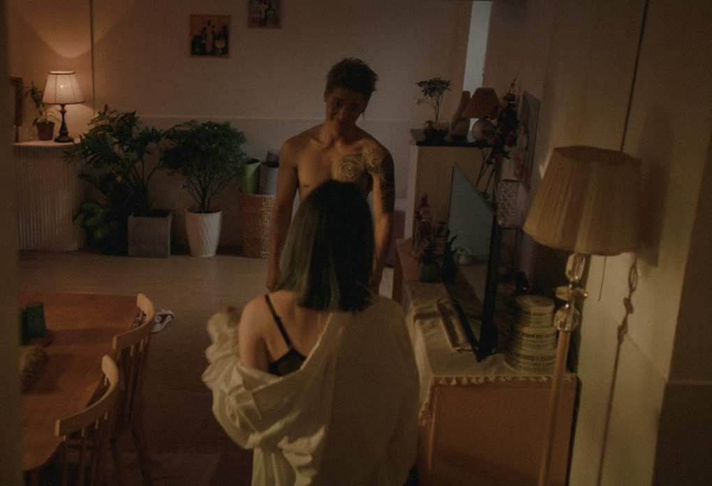 Phim Việt 18+ về tình dục giới trẻ ra rạp sau kiểm duyệt: Đạo diễn nói gì? - 3 Phim Việt 18+ về tình dục giới trẻ ra rạp sau kiểm duyệt: Đạo diễn nói gì? - 3