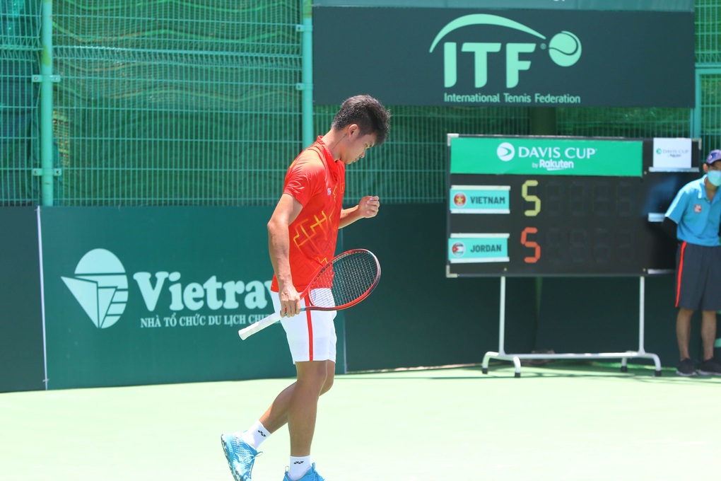 Đội tuyển quần vợt Việt Nam đánh bại Jordan tại Davis Cup - 1 Đội tuyển quần vợt Việt Nam đánh bại Jordan tại Davis Cup - 1