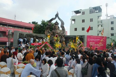 Khánh thành tượng đài Bồ tát Thích Quảng Đức