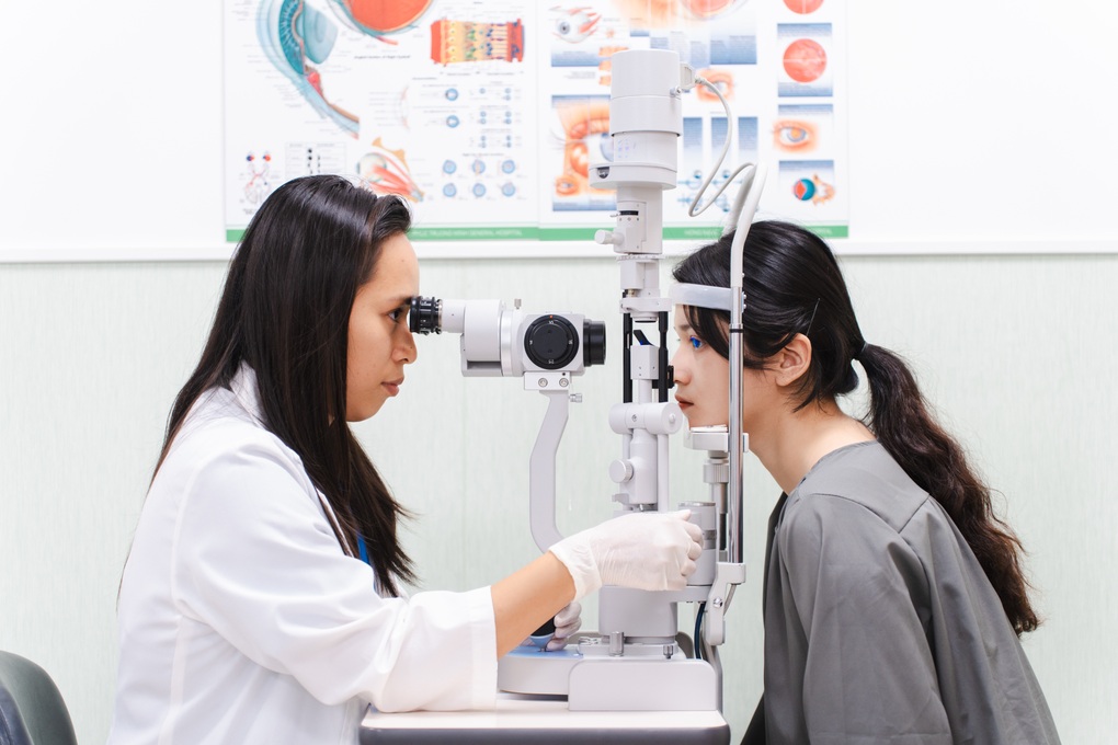 ការជ្រើសរើសវិធីសាស្ត្រវះកាត់ប្រកបដោយសុវត្ថិភាព៖ ទស្សនៈរបស់អ្នកជំនាញ - ១ Lựa chọn phương pháp mổ cận an toàn: Góc nhìn từ chuyên gia - 1