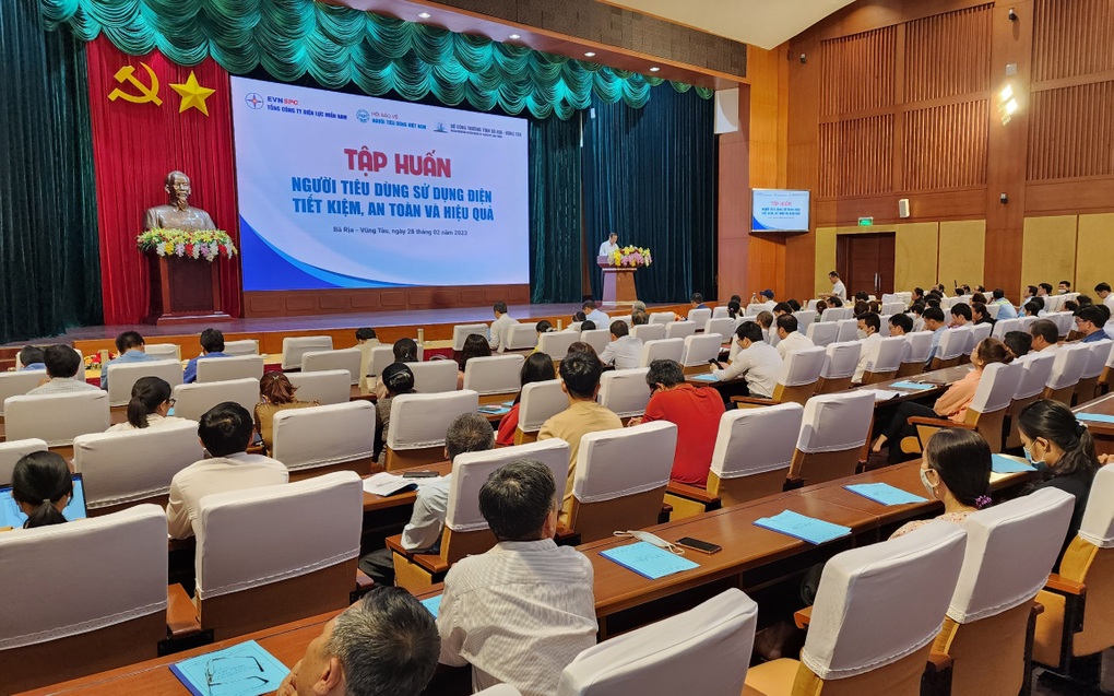 Tiết kiệm điện hiệu quả là quốc sách - 2 Tiết kiệm điện hiệu quả là quốc sách - 2