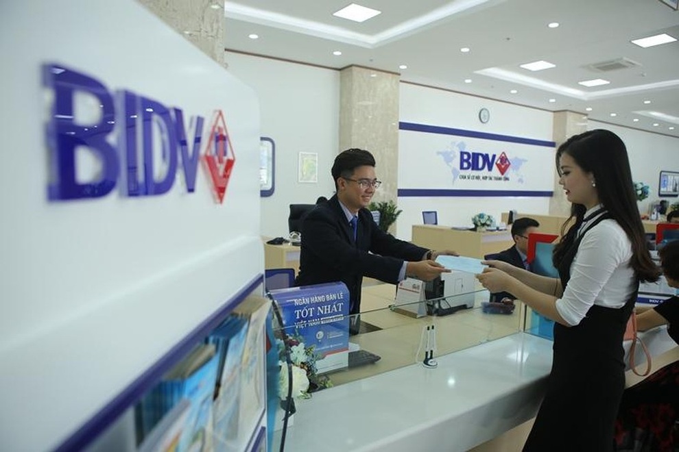 BIDV suy giảm lợi nhuận trong quý III, nợ dưới tiêu chuẩn tăng mạnh - 1 BIDV suy giảm lợi nhuận trong quý III, nợ dưới tiêu chuẩn tăng mạnh - 1