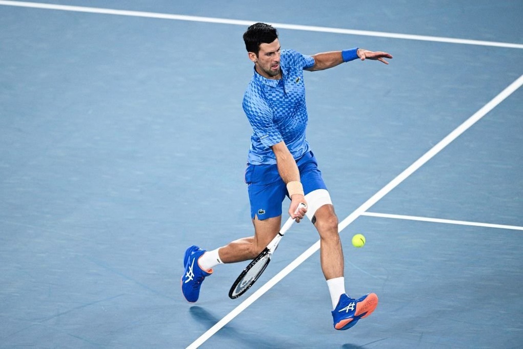 Djokovic khởi đầu nhanh như chớp tại Australian Open - 2 Djokovic khởi đầu nhanh như chớp tại Australian Open - 2