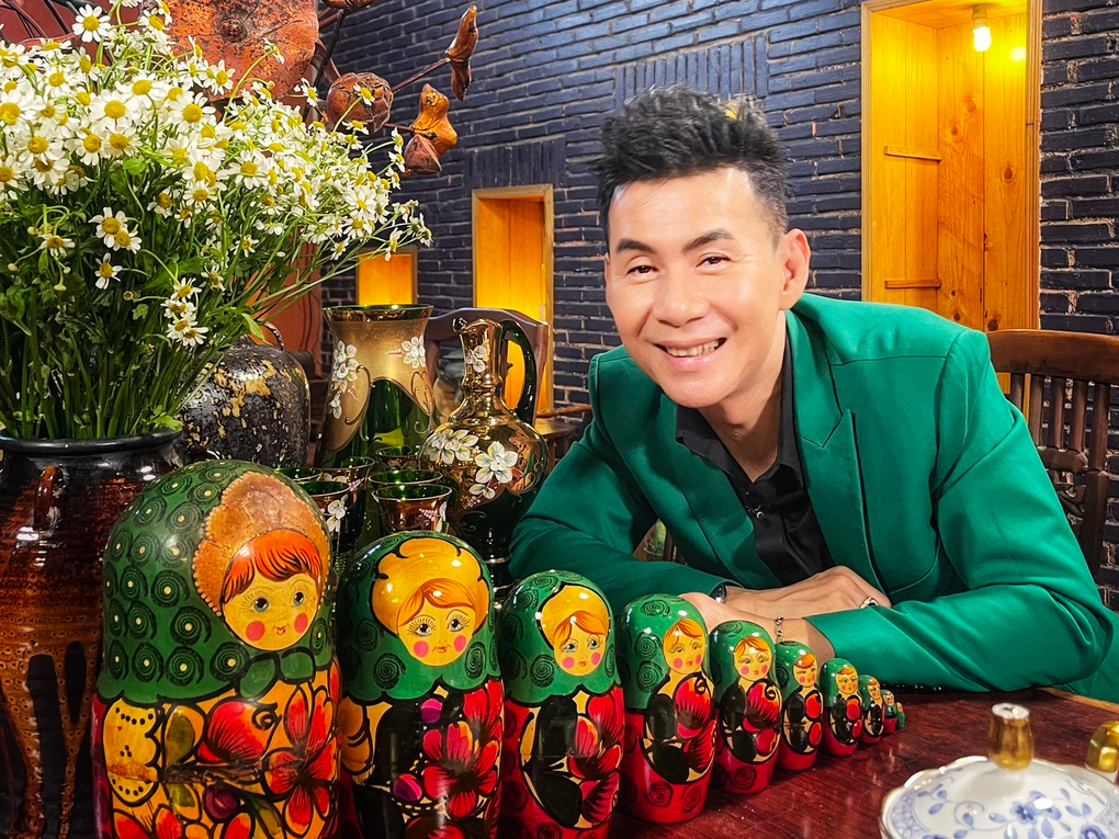 Ca sĩ Đoan Trường từng làm phục vụ, ăn rau dạt ở chợ khi sống ở nước ngoài - 1 Ca sĩ Đoan Trường từng làm phục vụ, ăn rau dạt ở chợ khi sống ở nước ngoài - 1