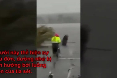 Cần thủ suýt chết khi bị sét đánh trúng 2 lần liên tiếp