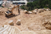 Buộc doanh nghiệp nộp lại 740 triệu đồng do khai thác khoáng sản trái phép