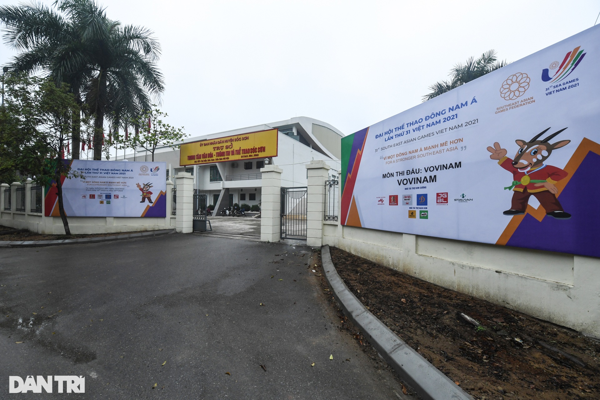 Hiện trạng ngổn ngang tại các công trình tổ chức SEA Games 31 ở Hà Nội - 15