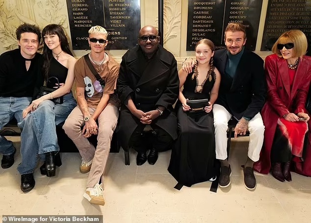 Victoria Beckham đăng ảnh con dâu xinh đẹp và ngầm dạy cho con bài học - 5 Victoria Beckham đăng ảnh con dâu xinh đẹp và ngầm dạy cho con bài học - 5