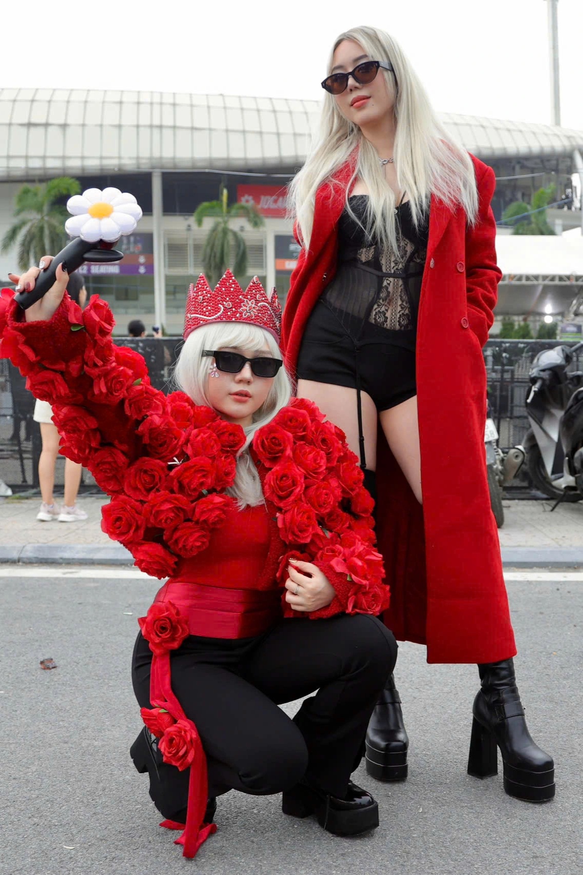 Gái xinh, trai đẹp lên đồ, làm tóc, móng tiền triệu đi gặp G-Dragon - 2 Gái xinh, trai đẹp lên đồ, làm tóc, móng tiền triệu đi gặp G-Dragon - 2