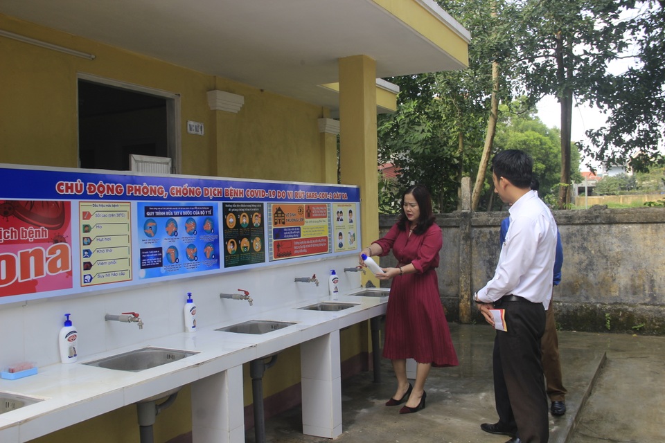 Hôm nay, khoảng 27.000 học sinh THPT Quảng Trị trở lại trường - 5 Hôm nay, khoảng 27.000 học sinh THPT Quảng Trị trở lại trường - 5