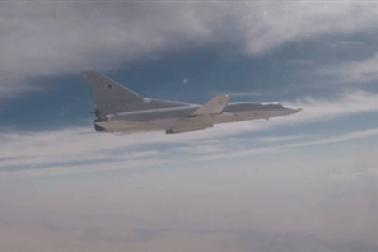 Máy bay ném bom của Nga dội "mưa" hỏa lực vào IS ở Syria