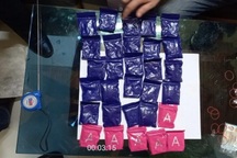 Tóm gọn "nữ quái" cùng tang vật gần 12.000 viên ma túy