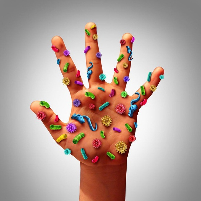 Covid-19: Có 3 vị trí trên cơ thể dễ "ẩn giấu" virus nhất, cần phải được khử trùng sau khi về nhà - Ảnh 2. Covid-19: Có 3 vị trí trên cơ thể dễ "ẩn giấu" virus nhất, cần phải được khử trùng sau khi về nhà - Ảnh 2.