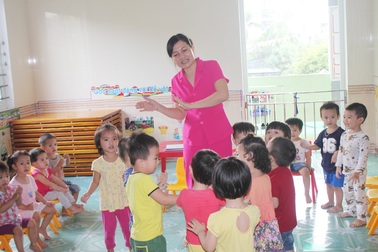 Cảm ơn cô giáo đầu tiên của con!