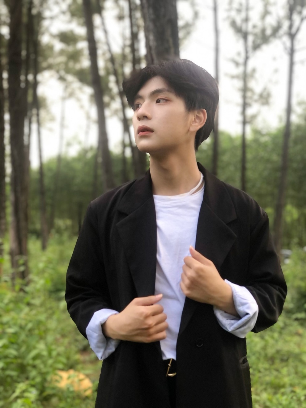 Lụi tim trước nét đẹp thư sinh của chàng trai Quảng Bình - 3 Lụi tim trước nét đẹp thư sinh của chàng trai Quảng Bình - 3