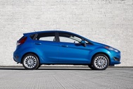 Ford bị tố cố tình bán xe bị lỗi hộp số ra thị trường