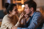 Tôi kiên quyết lấy chồng lớn hơn 21 tuổi dù bố mẹ đòi "từ mặt" và cái kết