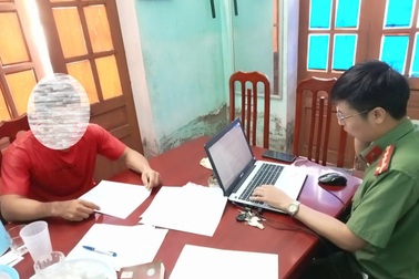 Xử lý người đàn ông ở Hưng Yên chia sẻ video sai sự thật trên mạng xã hội