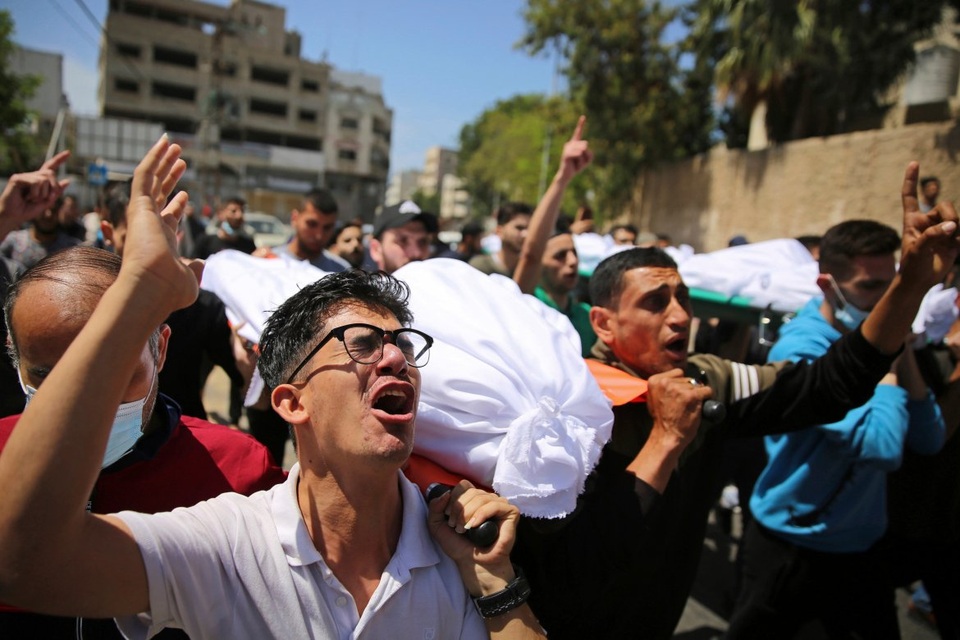17 người trong một gia đình ở Gaza chết vì vụ không kích của Israel - 6 17 người trong một gia đình ở Gaza chết vì vụ không kích của Israel - 6