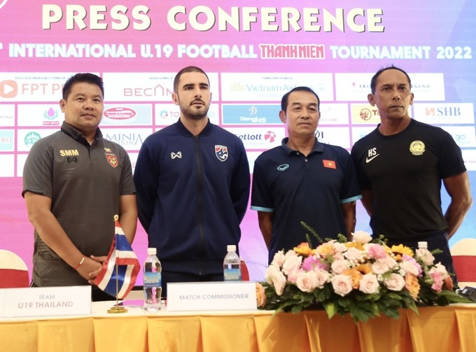 HLV các đội tham gia thi đấu tại giải U19 quốc tế Thanh niên lần 4 năm 2022.