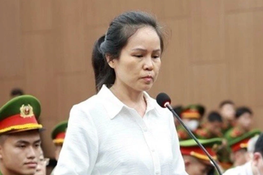 Cựu Cục trưởng Lãnh sự dùng tiền được hối lộ để mua chứng khoán, trái phiếu