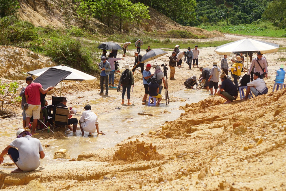 Sản xuất phim tại thời điểm này là một nỗ lực rất lớn - 3 Sản xuất phim tại thời điểm này là một nỗ lực rất lớn - 3