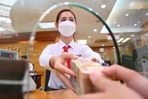 Nhân viên ngân hàng nào có thu nhập bình quân hơn 40 triệu đồng/tháng?