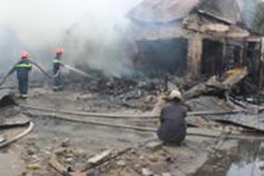 Quảng Bình: Đầu năm, "bà hỏa" ghé thăm chợ Ba Đồn