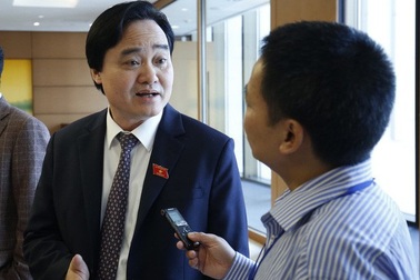 Bộ trưởng Nhạ nói về quy định đuổi sinh viên hoạt động mại dâm lần 4