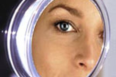 Soi gương chẩn đoán bệnh