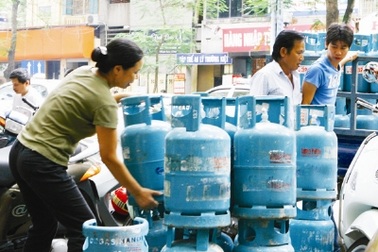 Yêu cầu giảm ngay giá gas bán lẻ