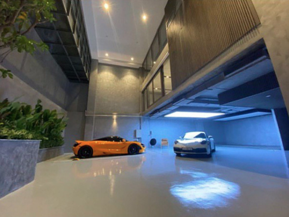 Cường Đôla và bà xã Trang Đàm sở hữu biệt thự triệu đô với gara để siêu xe - 3 Cường Đôla và bà xã Trang Đàm sở hữu biệt thự triệu đô với gara để siêu xe - 3