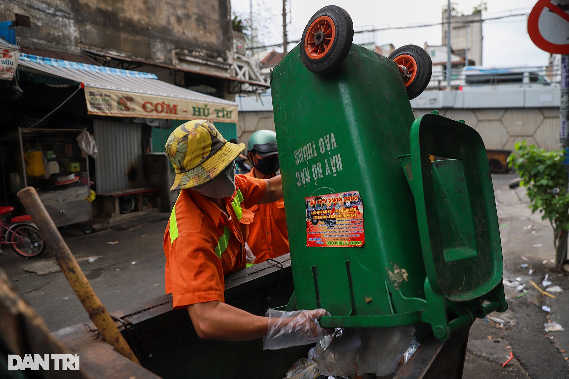 3 thế hệ trong gia đình gần 50 năm gắn liền với rác - 6 3 thế hệ trong gia đình gần 50 năm gắn liền với rác - 6