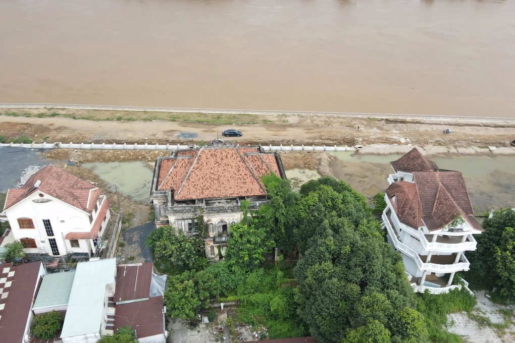 Đề xuất 4 phương án bảo tồn biệt thự 100 tuổi ven sông Đồng Nai - 2 Đề xuất 4 phương án bảo tồn biệt thự 100 tuổi ven sông Đồng Nai - 2