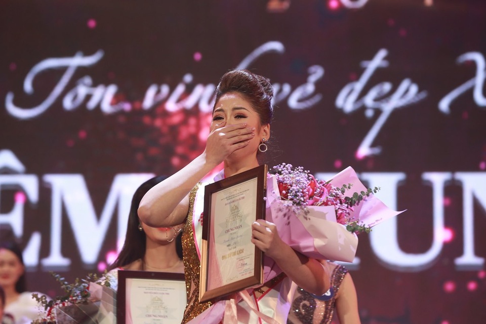 Nguyễn Hàm Hương đăng quang Người đẹp xứ Mường 2019 - 2 Nguyễn Hàm Hương đăng quang Người đẹp xứ Mường 2019 - 2