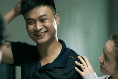 Duy Hưng: Từ thánh vai phụ "đầu trộm đuôi cướp" đến nam chính phim giờ vàng