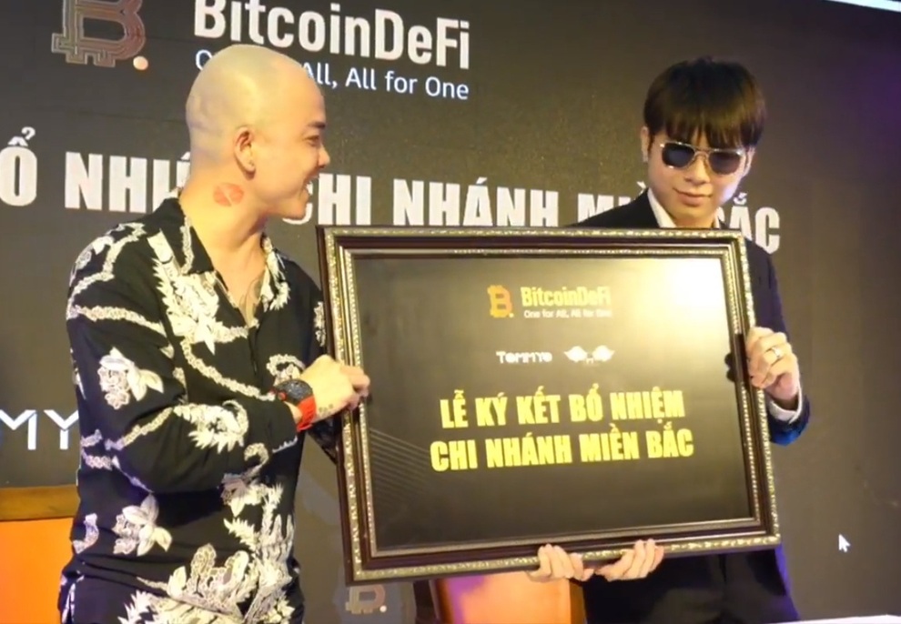 Cảnh giác tiền mất tật mang, mất luôn thông tin vì đầu tư đa cấp tiền ảo - 1 Cảnh giác tiền mất tật mang, mất luôn thông tin vì đầu tư đa cấp tiền ảo - 1