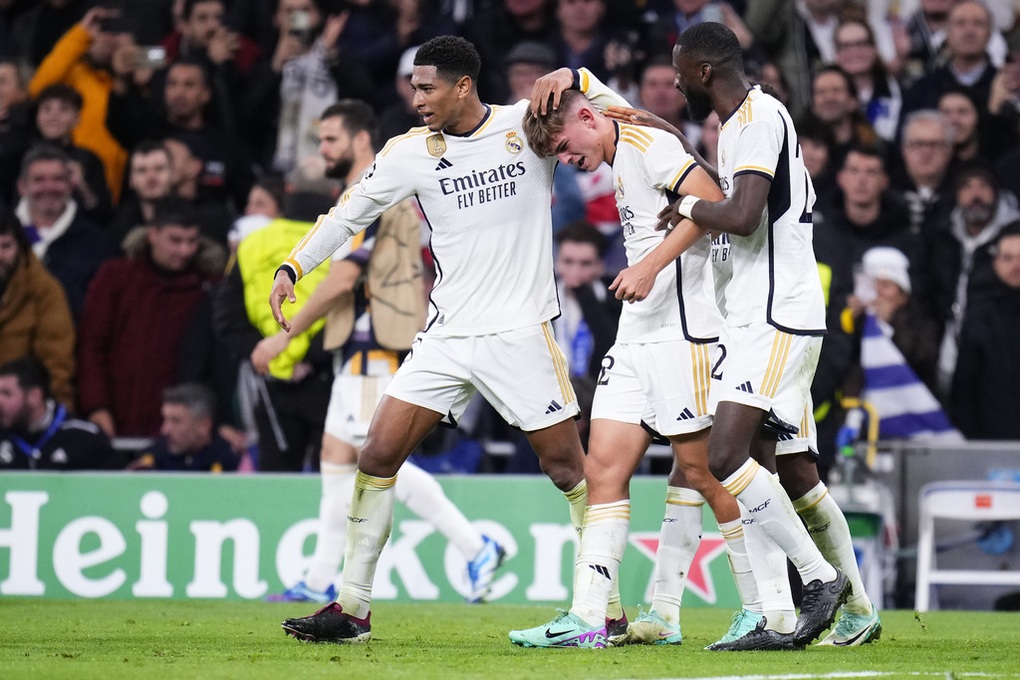 Bellingham shines, Real Madrid wins convincingly against Napoli - 2