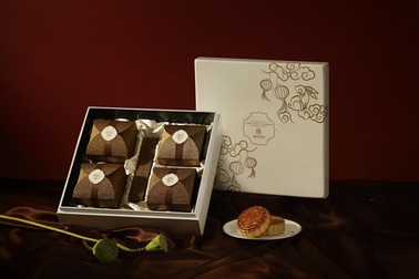 Moon n Sun hợp tác cùng Park Hyatt Saigon ra mắt dòng bánh trung thu đặc sắc năm 2018