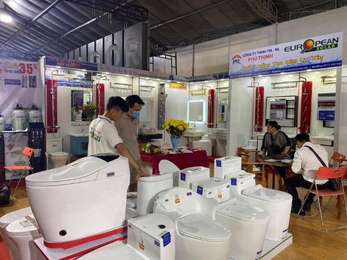 Đa dạng và phong phú các gian hàng tham gia Triển lãm Quốc tế Vietbuild 2021 - Ảnh 1. Đa dạng và phong phú các gian hàng tham gia Triển lãm Quốc tế Vietbuild 2021 - Ảnh 1.