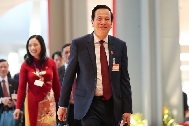 Toàn cảnh phiên khai mạc Đại hội Đại biểu toàn quốc lần thứ XIII của Đảng - 15 Toàn cảnh phiên khai mạc Đại hội Đại biểu toàn quốc lần thứ XIII của Đảng - 15