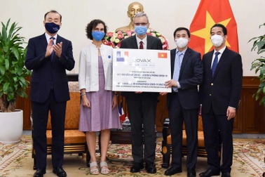 Việt Nam tiếp nhận 1,5 triệu liều vắc xin Pháp, Ý tài trợ